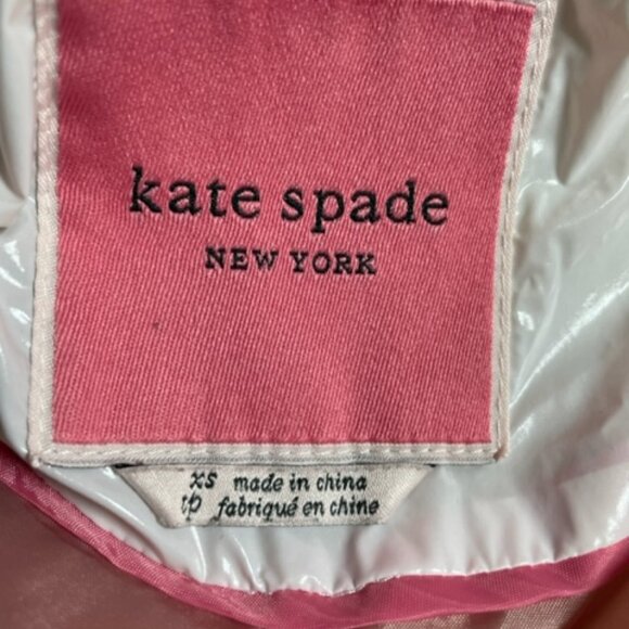 kate spade white puffa coat in shiny and matte nylon with faux fur collar - Picture 9 of 10